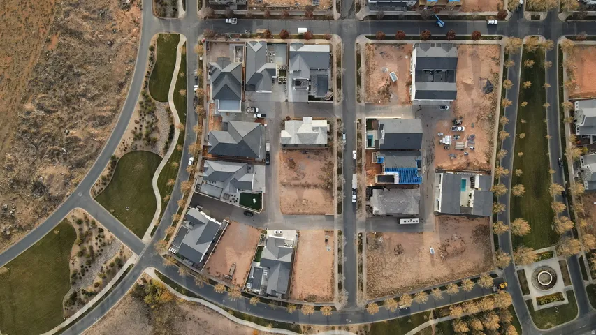 Aerial view of property and surrounding area