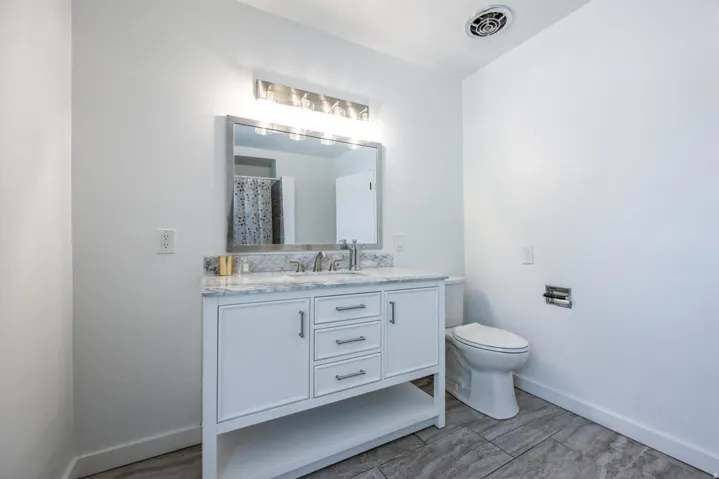 143 S 400 E, Salt Lake City, Utah 84111