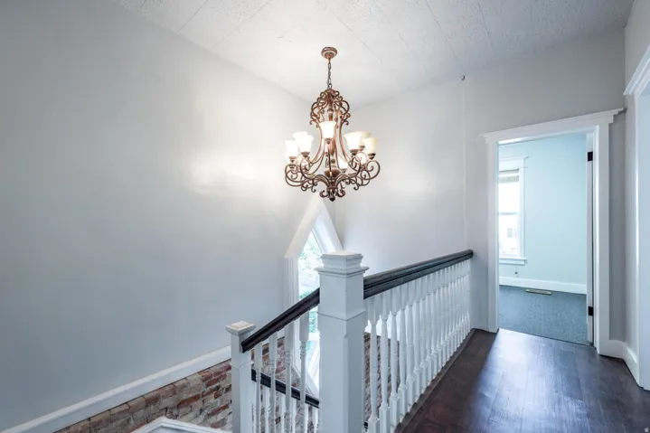 143 S 400 E, Salt Lake City, Utah 84111
