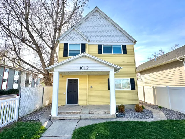 View of front of home with covered porch
