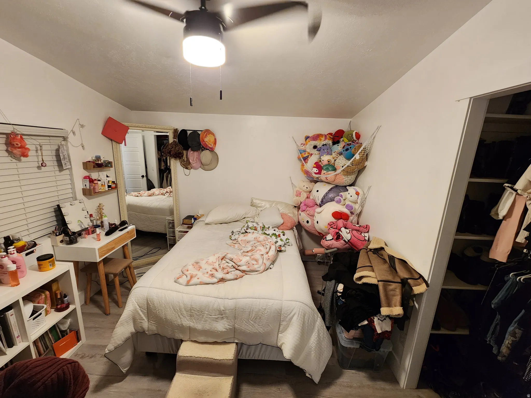 Bedroom with a ceiling fan