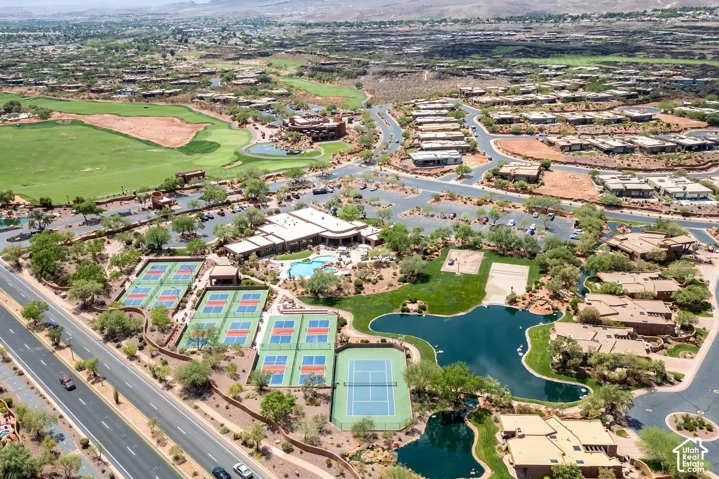 30 W Bedrock Cir, Santa Clara, Utah 84765