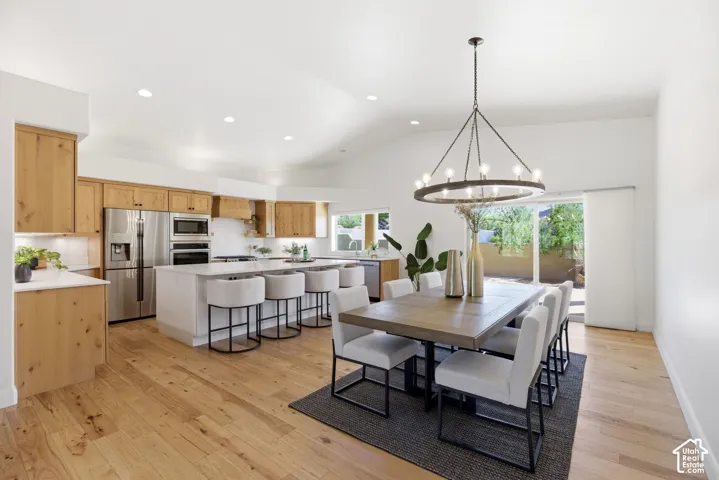 30 W Bedrock Cir, Santa Clara, Utah 84765
