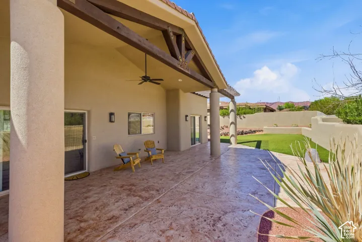 30 W Bedrock Cir, Santa Clara, Utah 84765