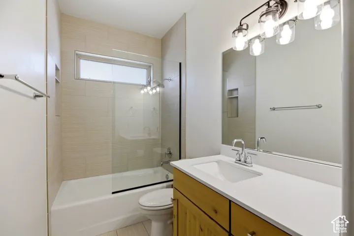 30 W Bedrock Cir, Santa Clara, Utah 84765
