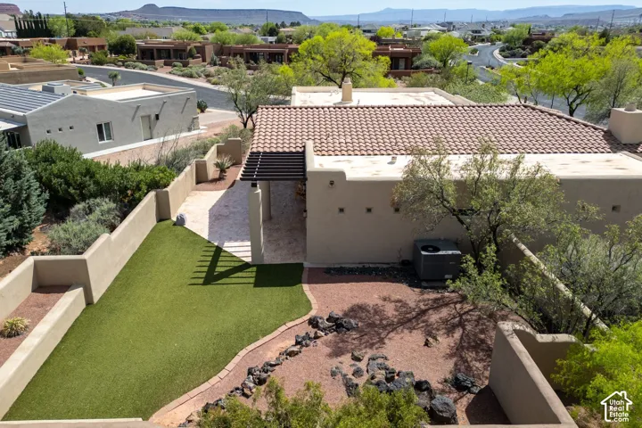 30 W Bedrock Cir, Santa Clara, Utah 84765