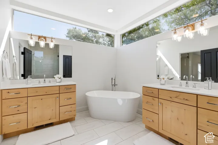 30 W Bedrock Cir, Santa Clara, Utah 84765