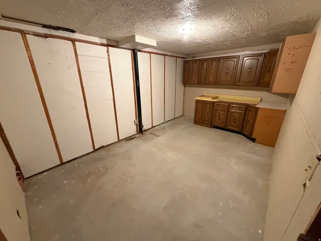 105 E 2nd, Paris, Idaho 83261
