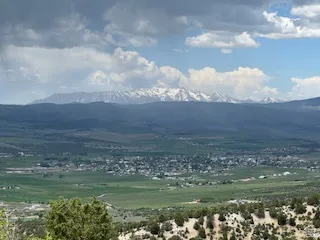 360 Views overlooking Fairview & Mt. Pleasant
