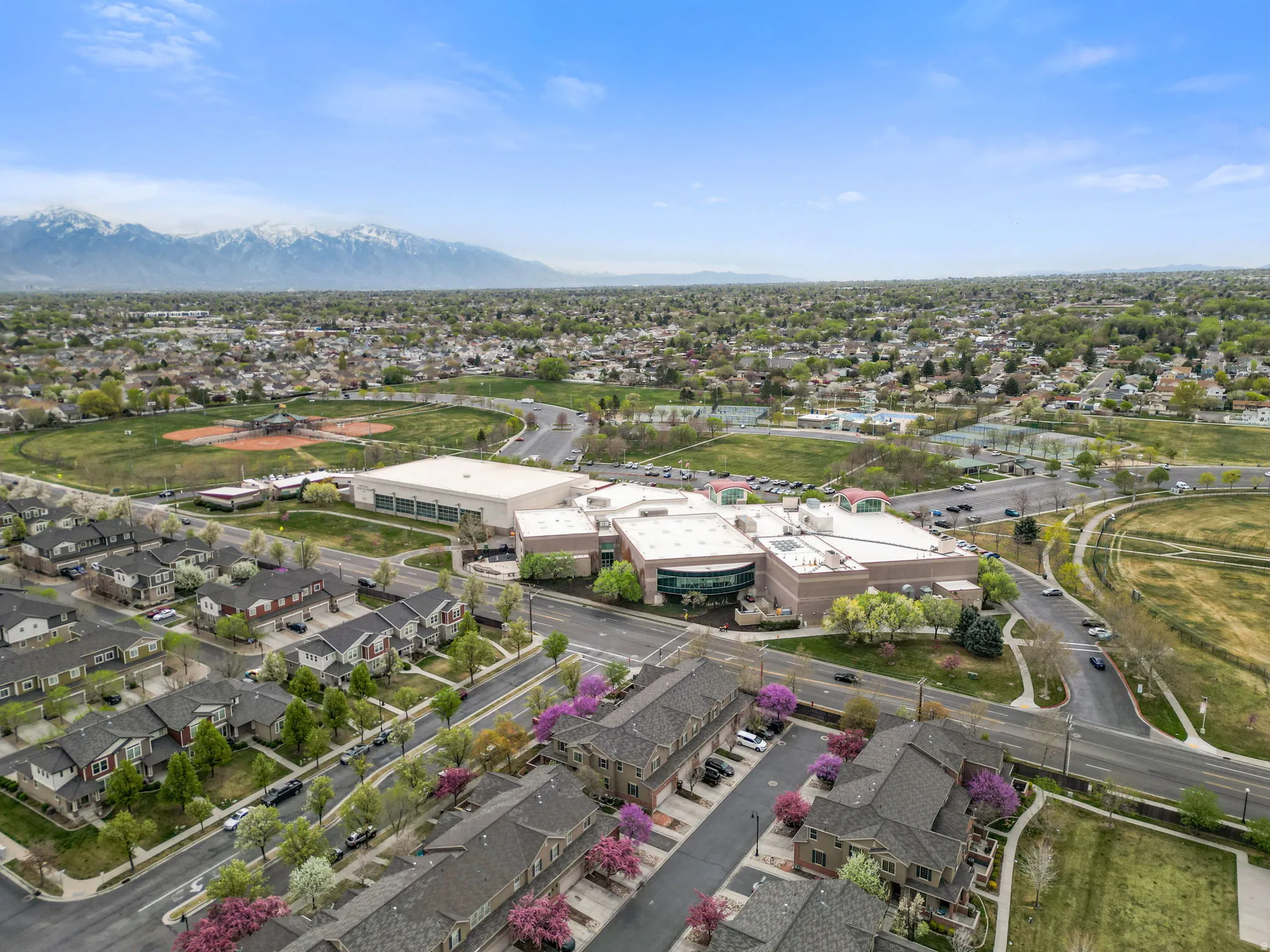 Aerial view of residential area with a mountain backdrop