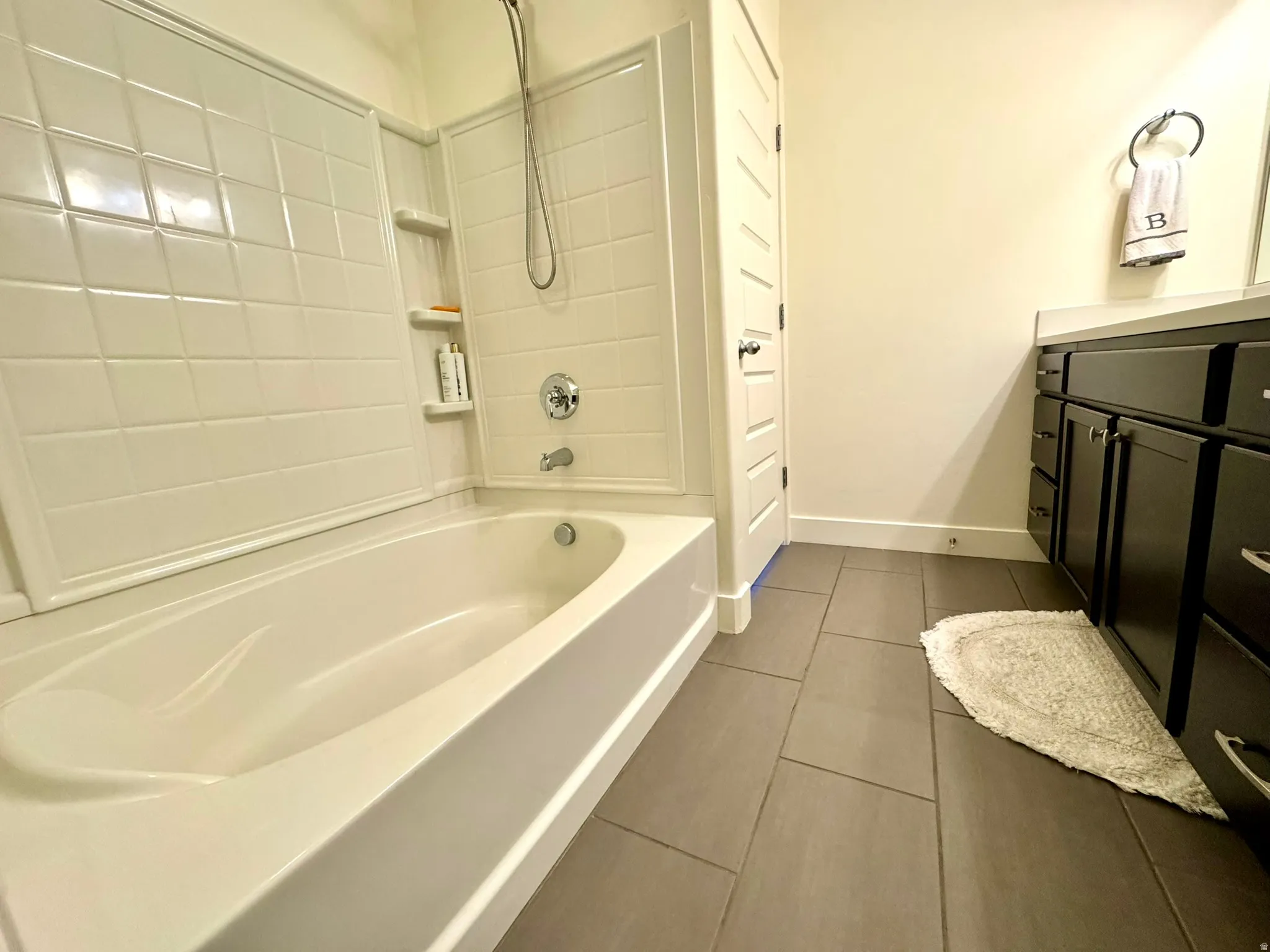 Second Bathroom with a BIG tub.