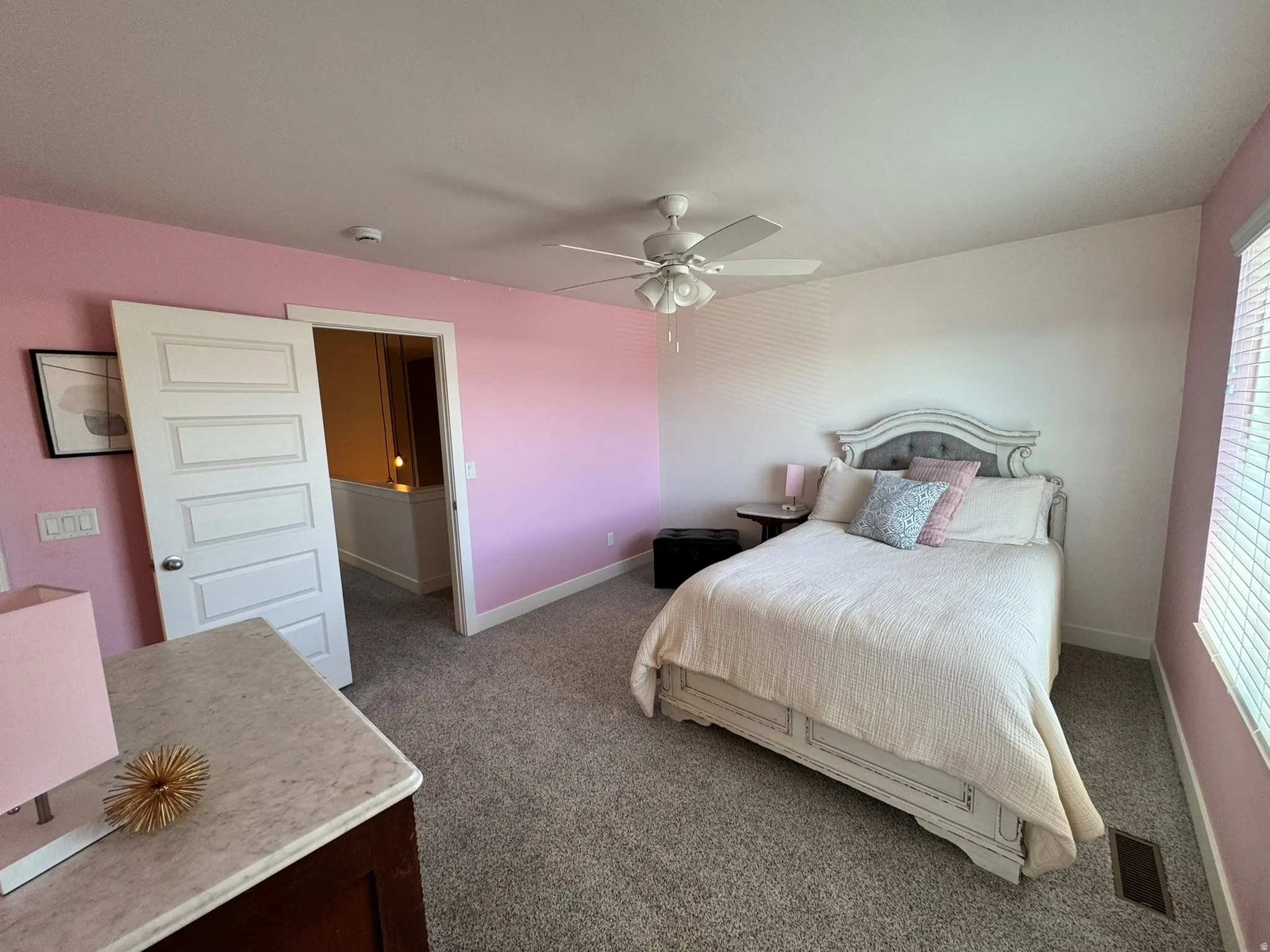 Second Bedroom (very spacious) attached to a bathroom and BIG walk-in closet.