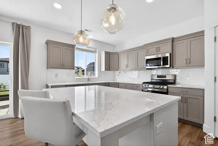 2429 W 2900 N, Farr West, Utah 84404