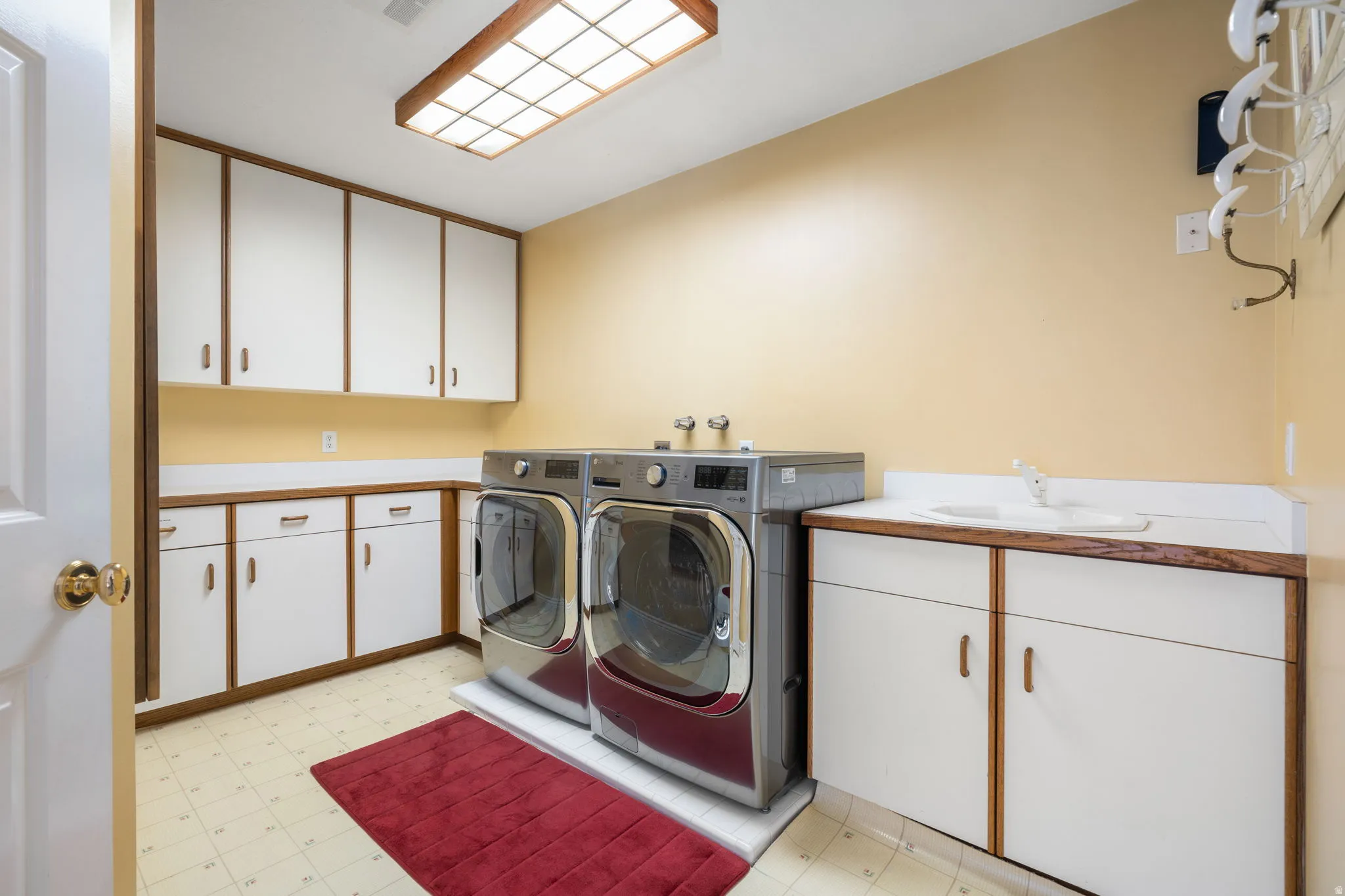 Plenty of cabinet space