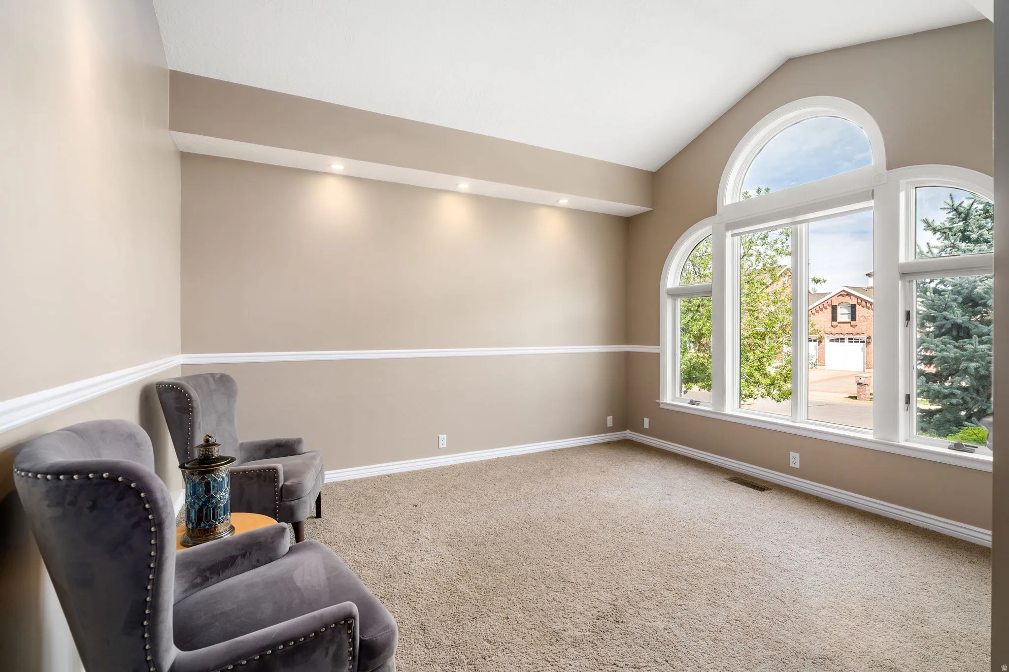 Abundance of natural light