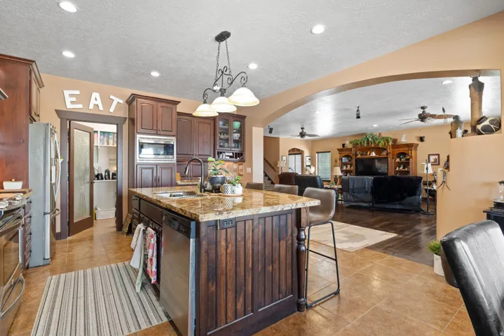 975 E 715 S, Genola, Utah 84655