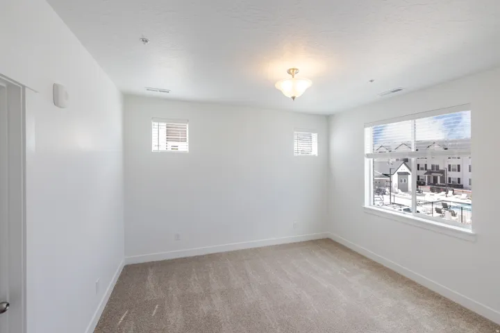 Recessed ceiling lighting, ceiling-mounted fixture, and carpeting
