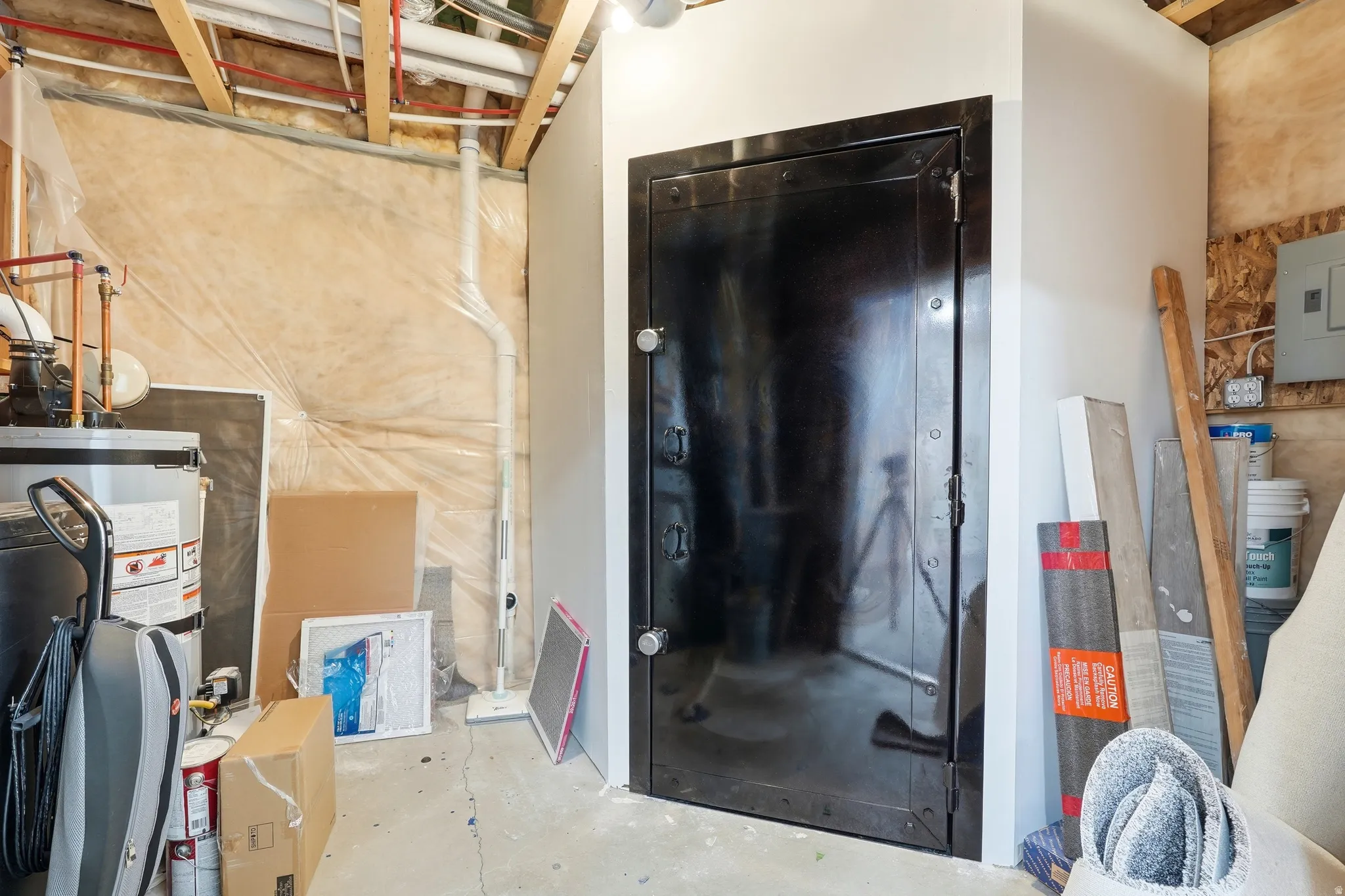 GUN SAFE