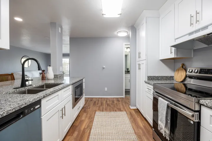 530 S 400 E #2108, Salt Lake City, Utah 84111