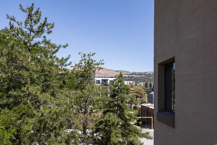 530 S 400 E #2108, Salt Lake City, Utah 84111