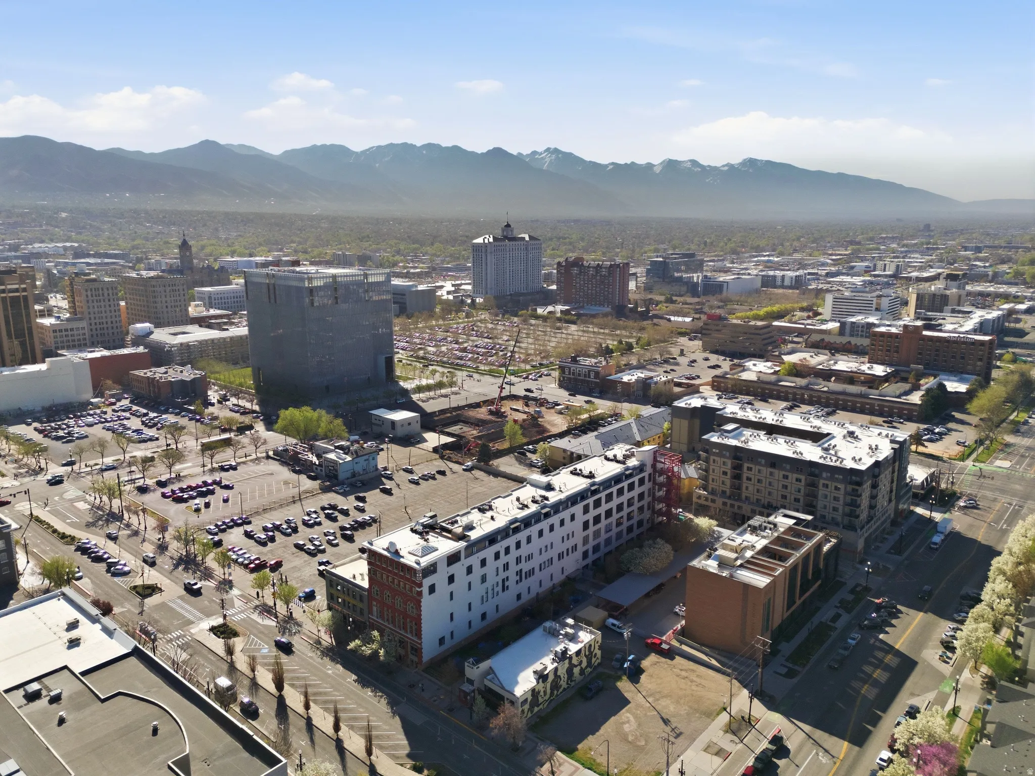 View of urban area with a mountain backdrop