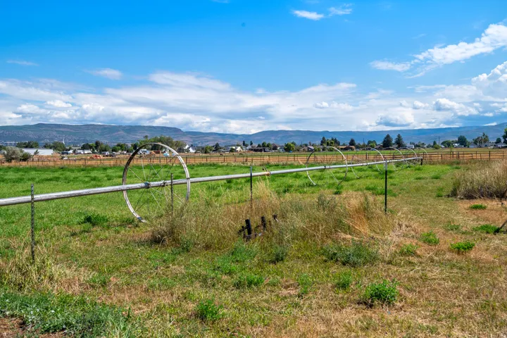 364 W 3000 S, Daniel, Utah 84032