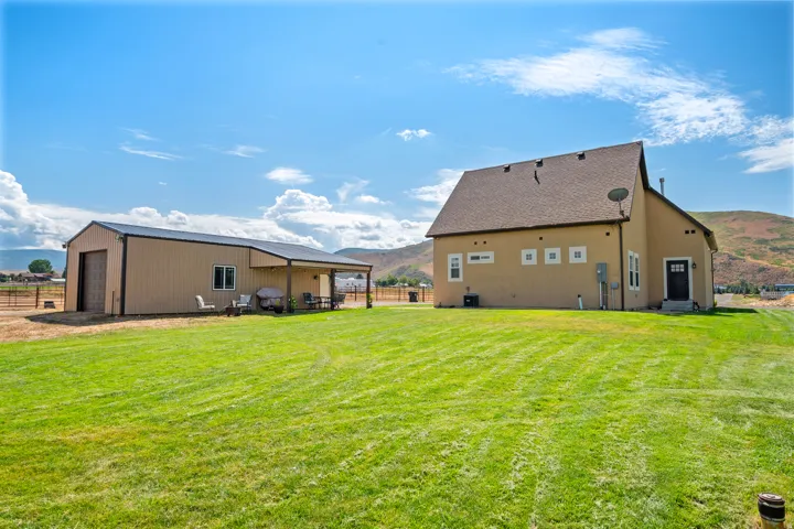 364 W 3000 S, Daniel, Utah 84032