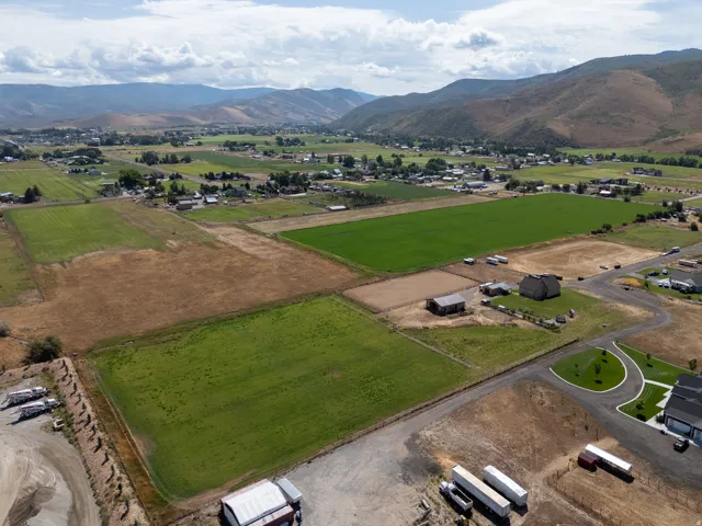 364 W 3000 S, Daniel, Utah 84032