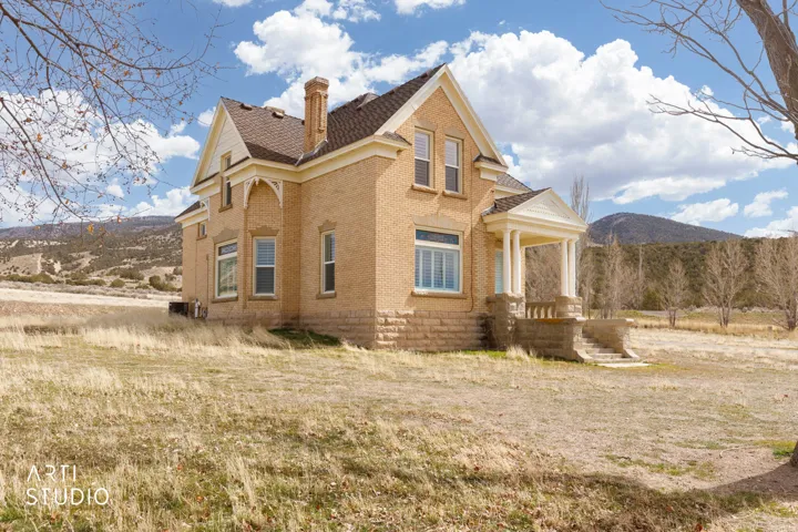 1331 S Lowry Hill Rd, Manti, Utah 84642