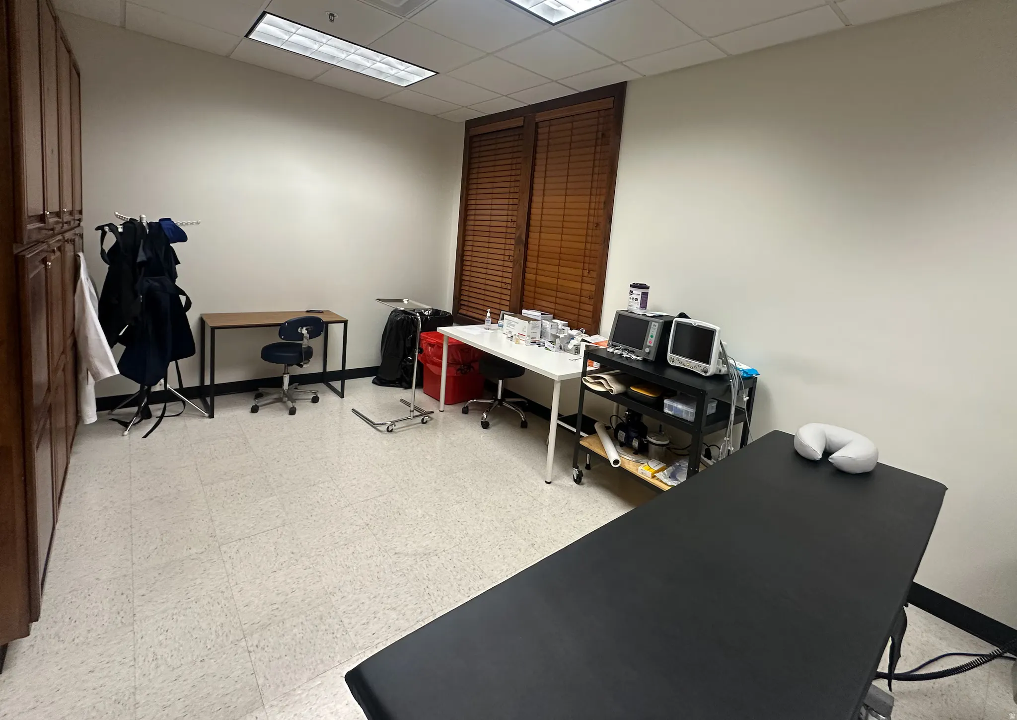 Office area with a drop ceiling