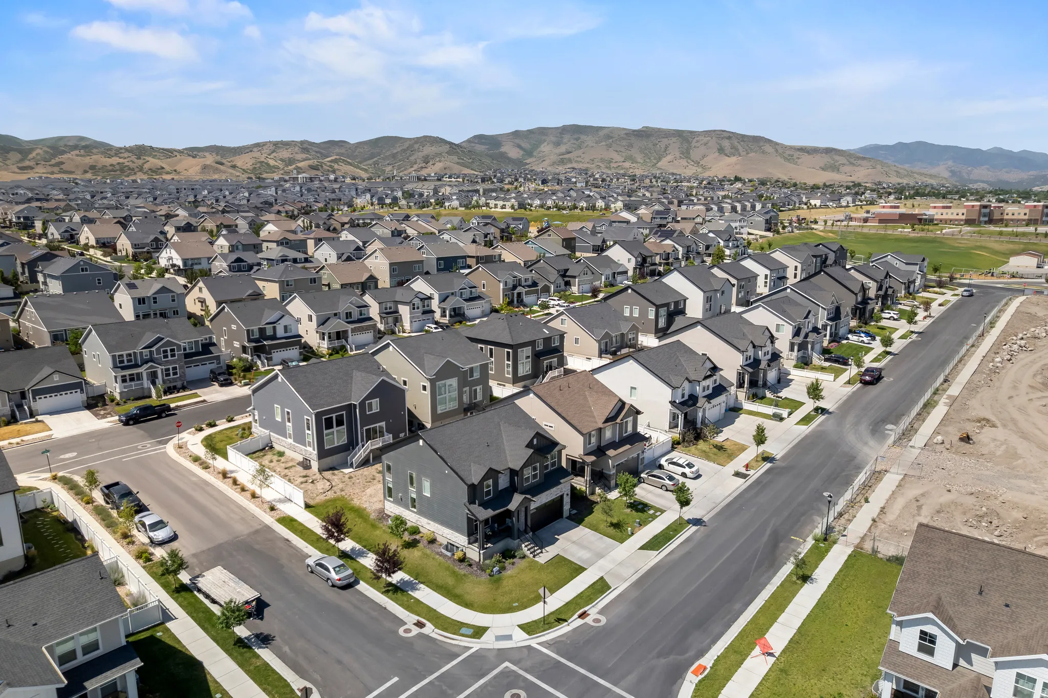 Views plus neighborhood vibes you'll love!