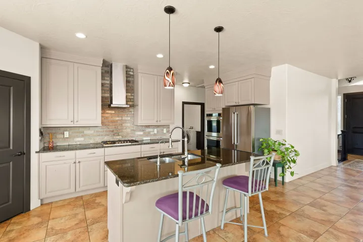 1063 N 2050 Cir, St. George, Utah 84770