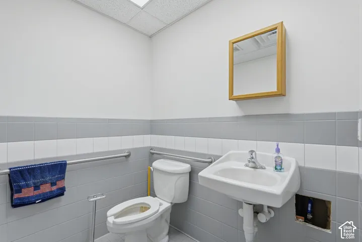Shop Restroom