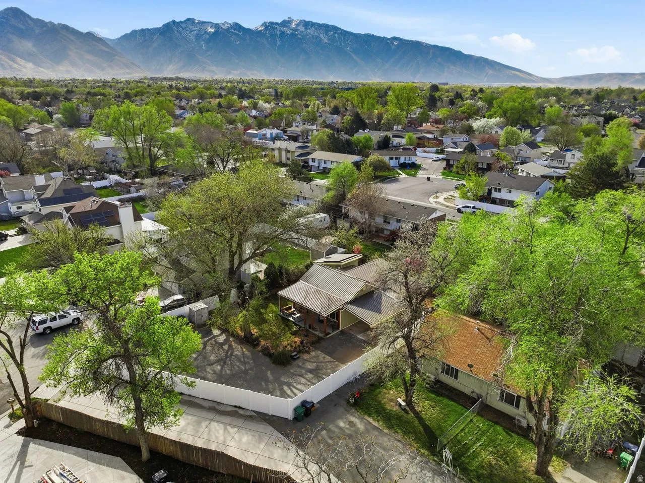 Aerial viewarea with a mountain backdrop