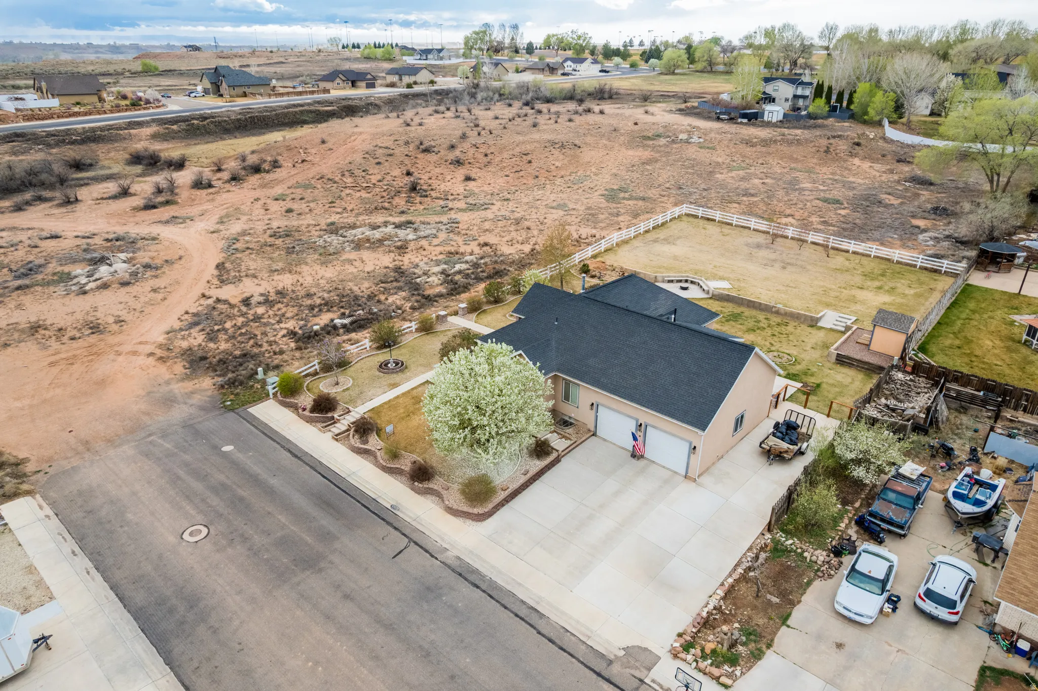 Aerial view of property and surrounding area