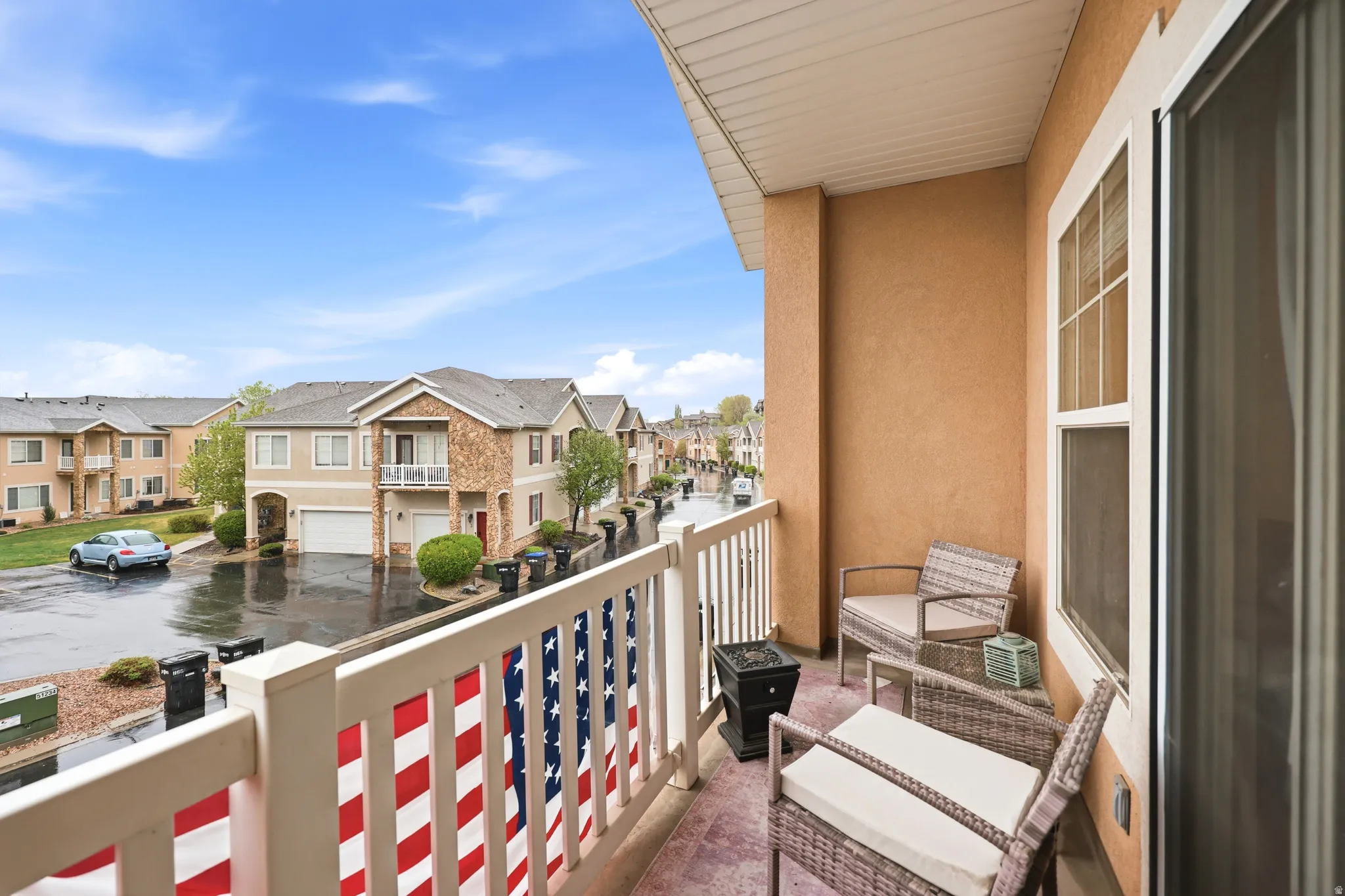 Balcony featuring a residential view