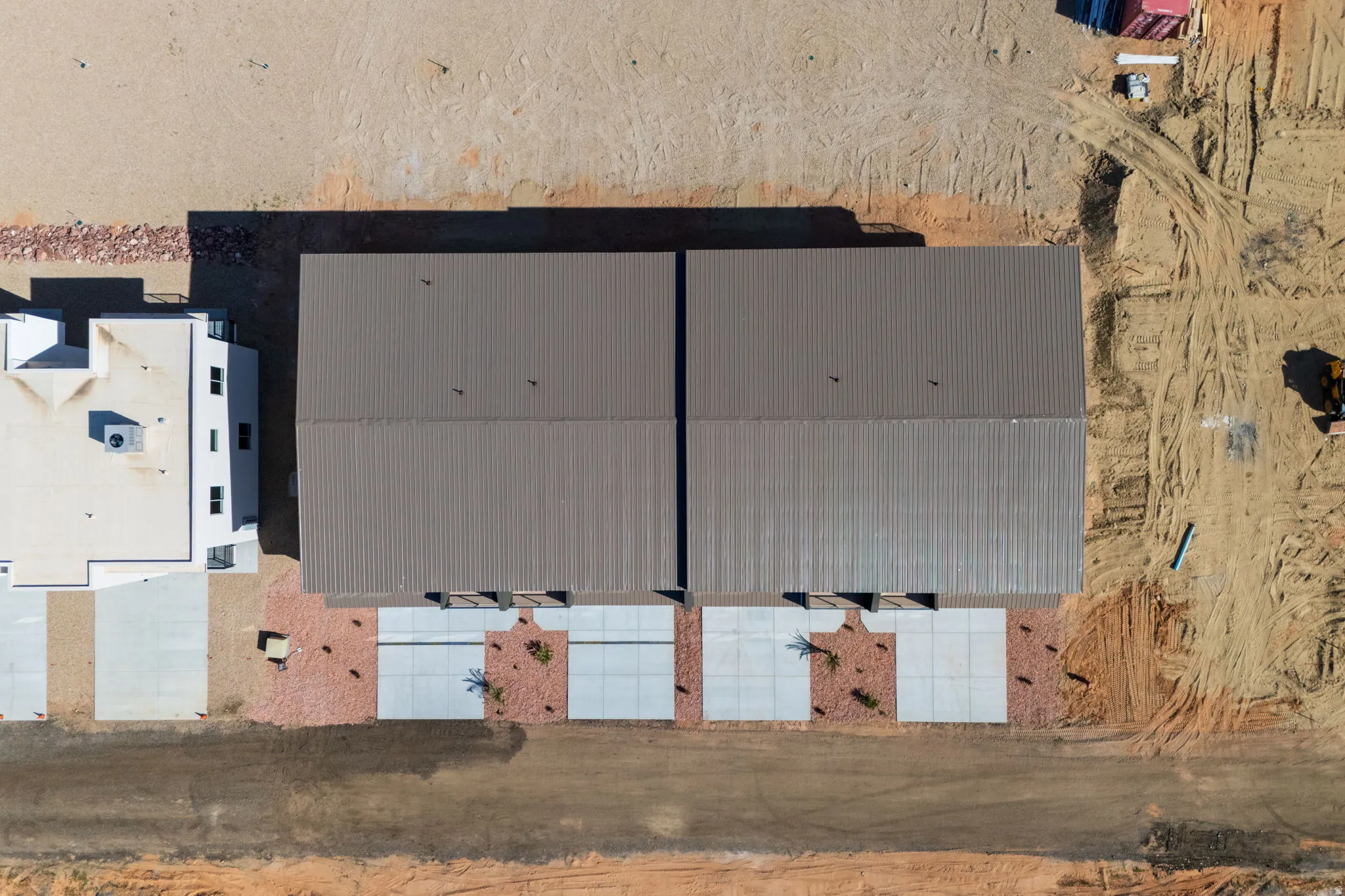 Aerial view of property and surrounding area