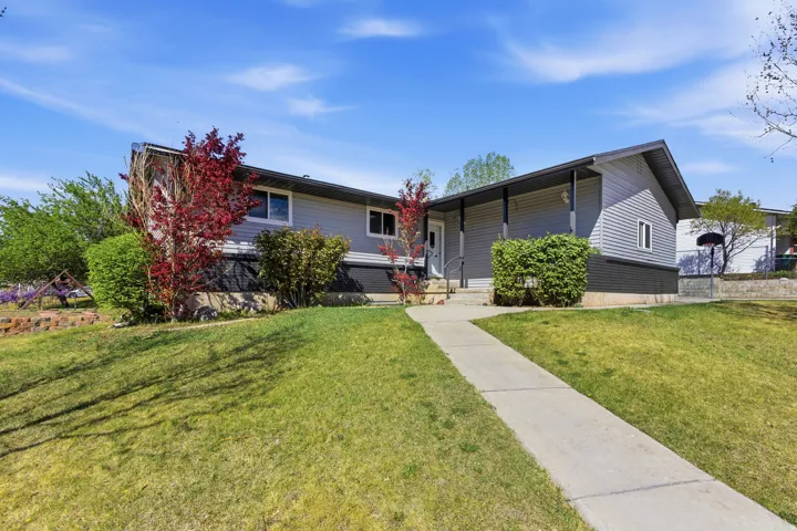 View of front of home with a front lawn
