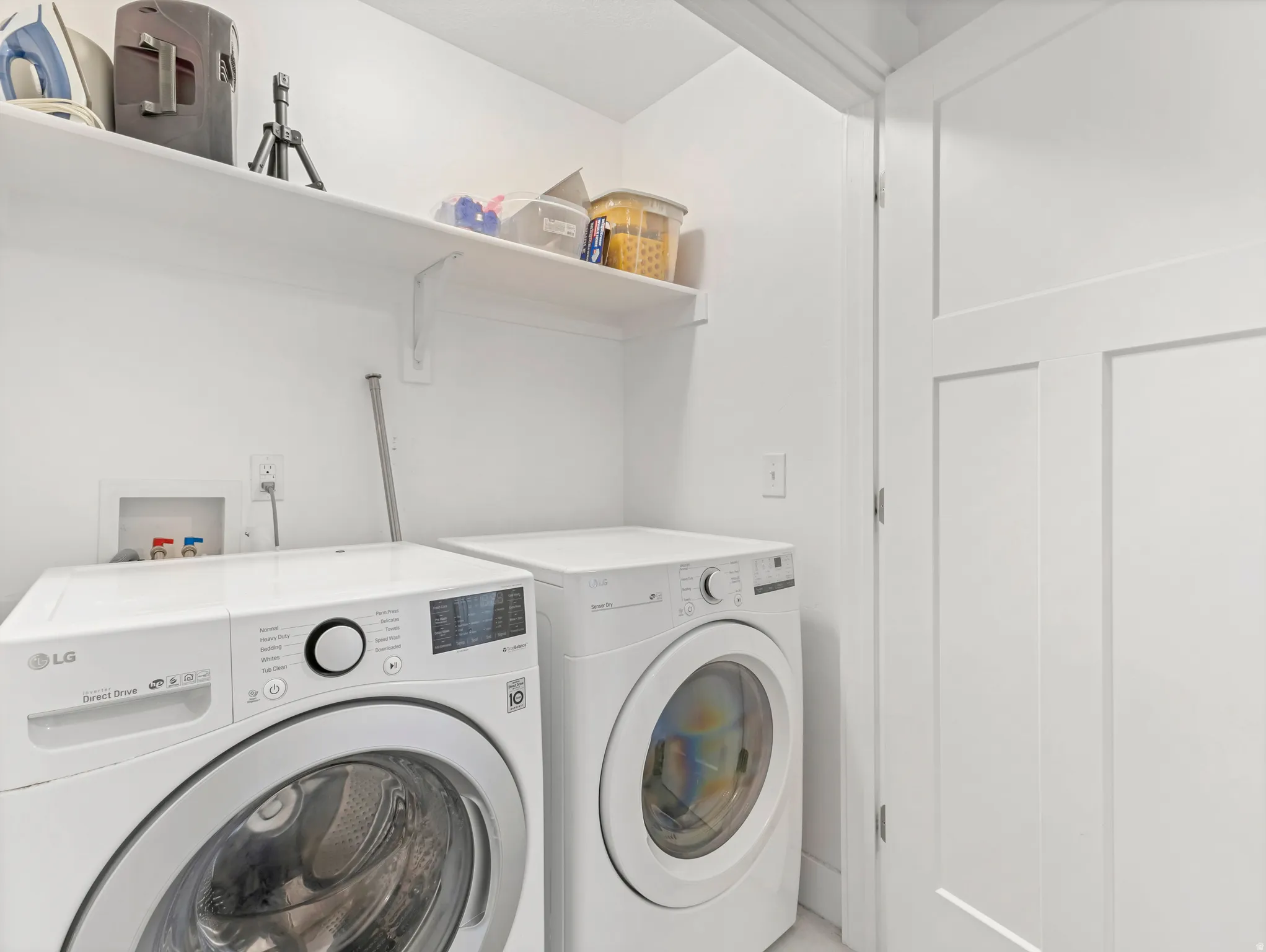 Laundry area with washing machine and dryer