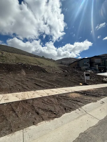 View of yard with a mountain view
