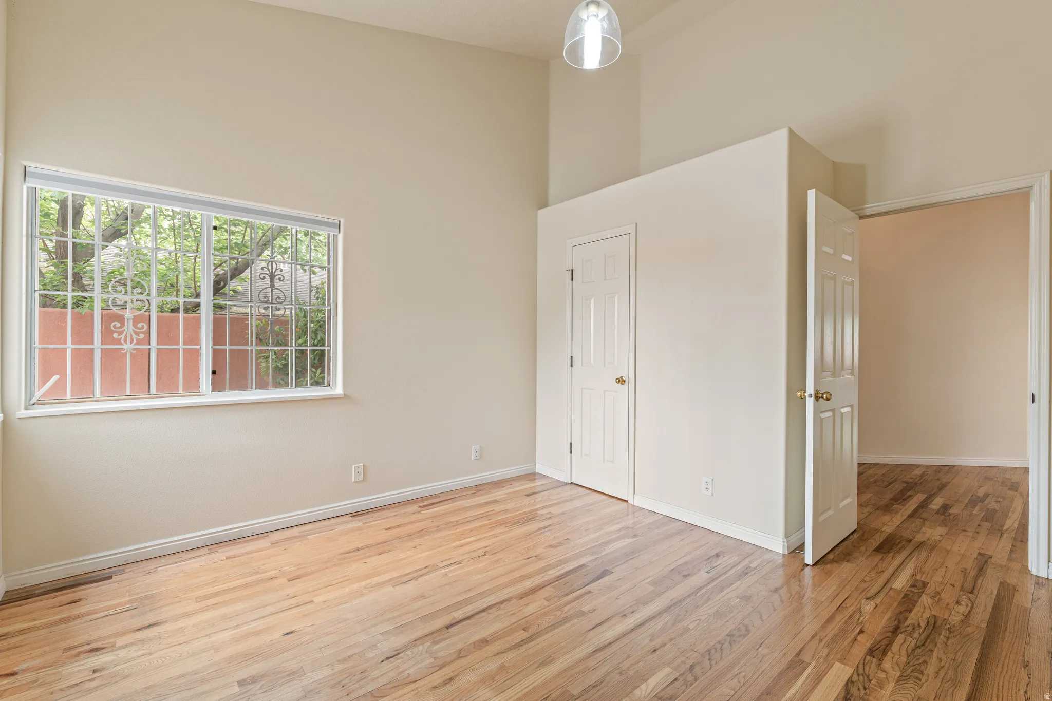 2nd Bedroom/Office
