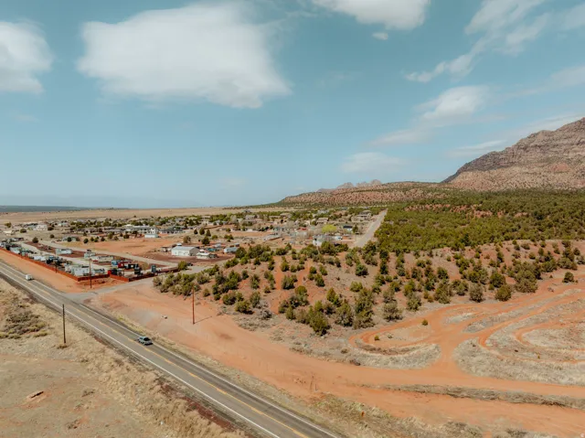1933 S Canyon Dr, Apple Valley, Utah 84737