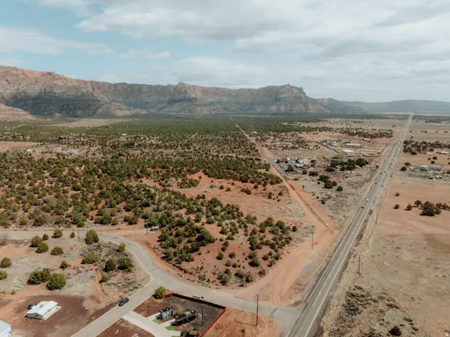 1933 S Canyon Dr, Apple Valley, Utah 84737