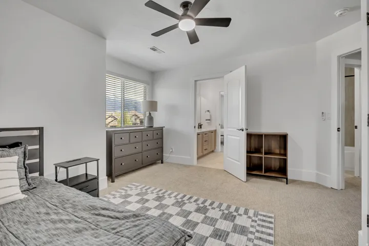 5843 W Century Heights Dr, Highland, Utah 84003