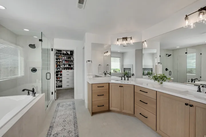 5843 W Century Heights Dr, Highland, Utah 84003
