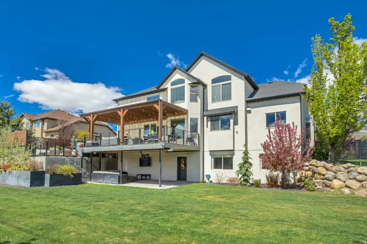 5843 W Century Heights Dr, Highland, Utah 84003