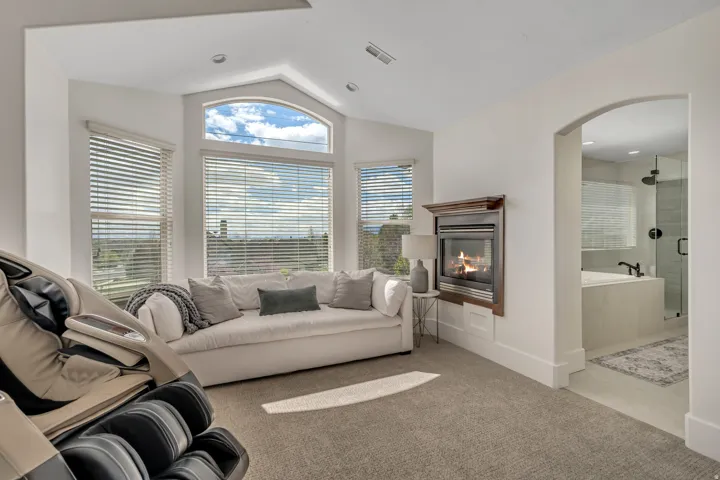 5843 W Century Heights Dr, Highland, Utah 84003