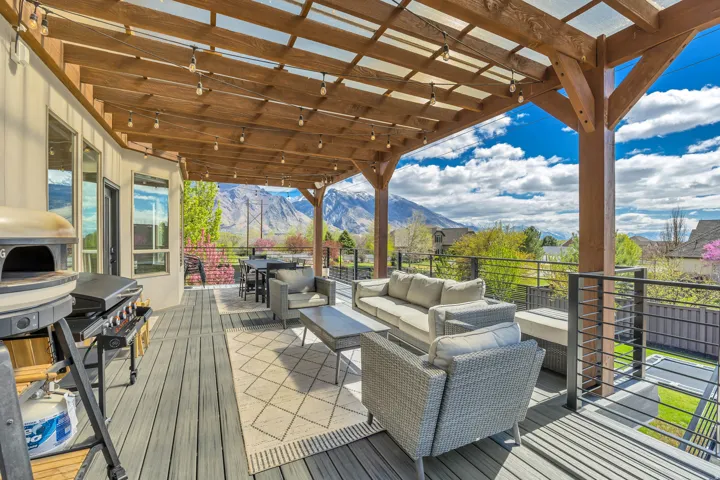 5843 W Century Heights Dr, Highland, Utah 84003