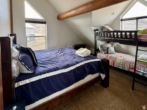 2nd bedroom sleeps 4