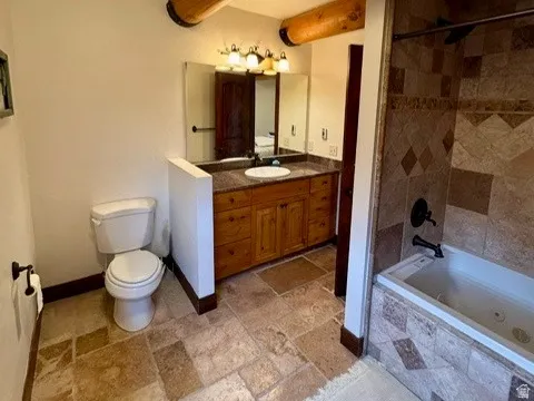 Master bedroom bathroom